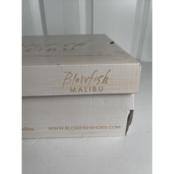 Blowfish Malibu Women's Levorah Fashion Boot Taupe Size 8.5 New in Box - Picture 6 of 9